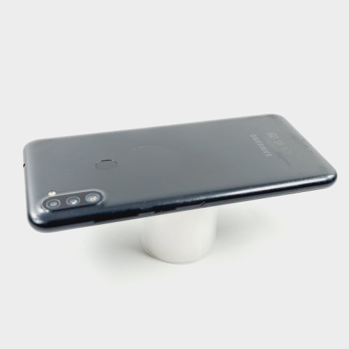 Смартфон Samsung Galaxy A11 32 GB Black USED **