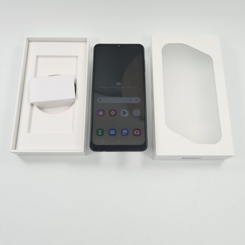 Смартфон Samsung Galaxy A12 64 GB Black USED **