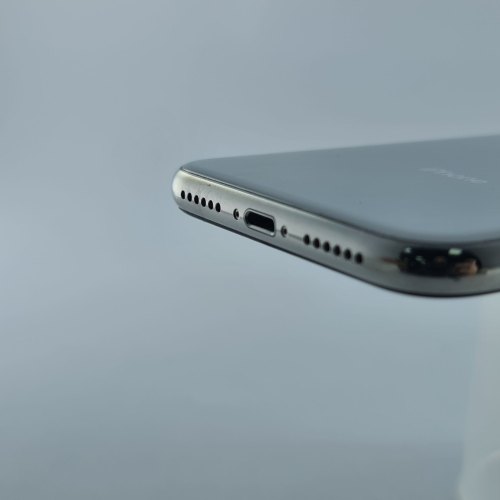 Смартфон APPLE iPhone X 256GB Silver USED **