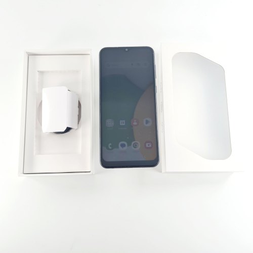 Смартфон Samsung Galaxy A03 Core 32 GB Black USED **