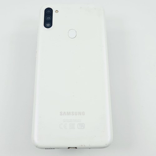 Смартфон Samsung Galaxy A11 32 GB White USED **