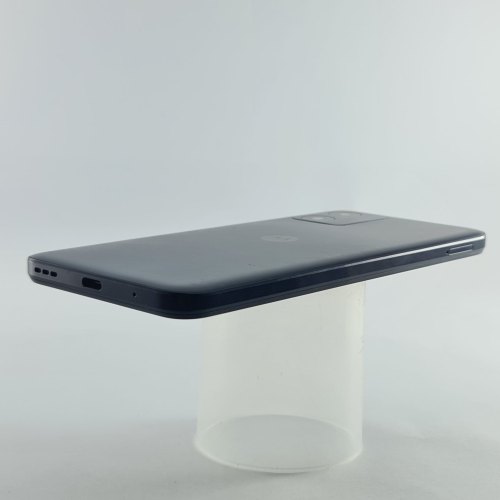 Смартфон MOTOROLA Moto E13 64 GB Cosmic Black USED **