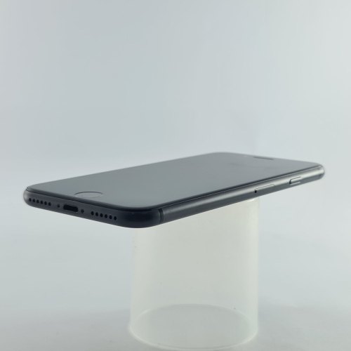 Смартфон Apple iPhone 8 64 GB Space Gray USED **