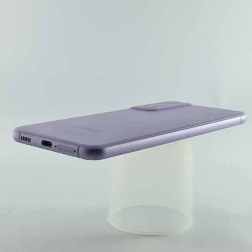 Смартфон Samsung Galaxy S21 FE 5G 128 GB Lavender USED **