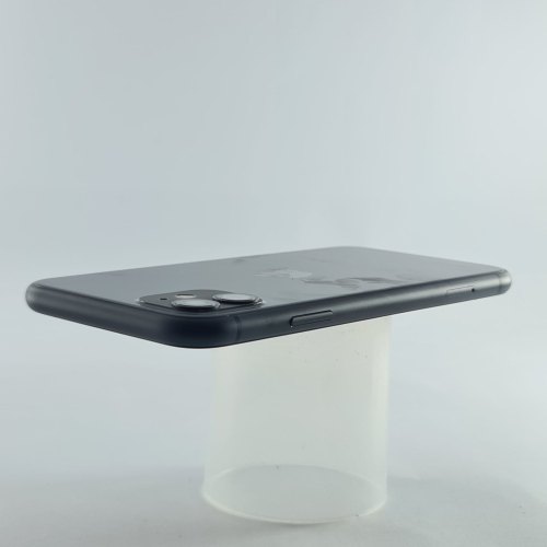 Смартфон Apple iPhone 11 64 GB Black USED **