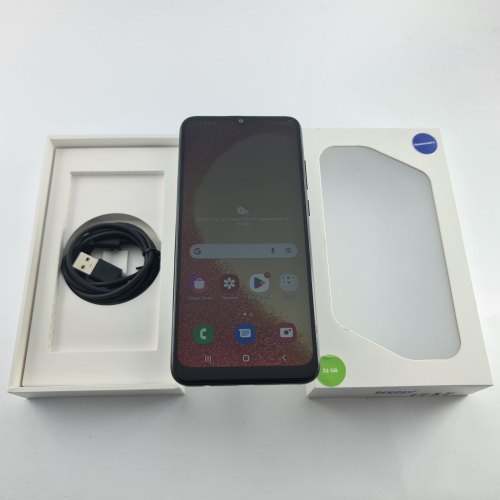 Смартфон Samsung Galaxy A04e 32 GB Black USED **
