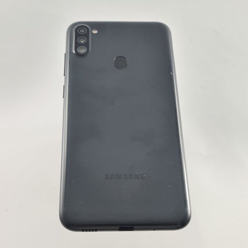 Смартфон Samsung Galaxy A11 32 GB Black USED **