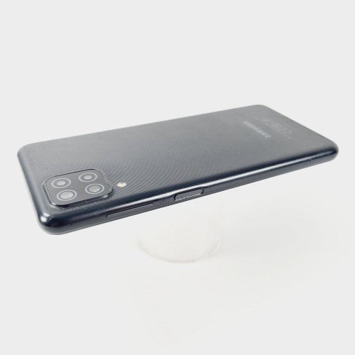 Смартфон Samsung Galaxy A12 32 GB Black USED **