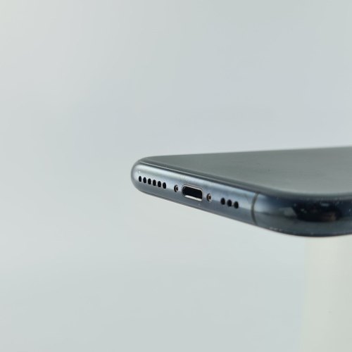 Смартфон Apple iPhone 11 Pro 256 GB Midnight Green USED **