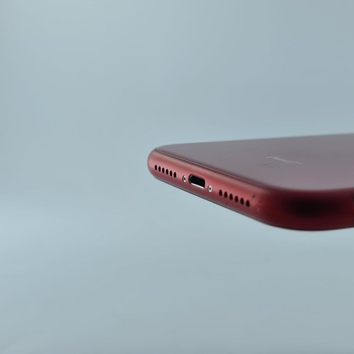 Смартфон Apple iPhone 11 64 GB Red USED **