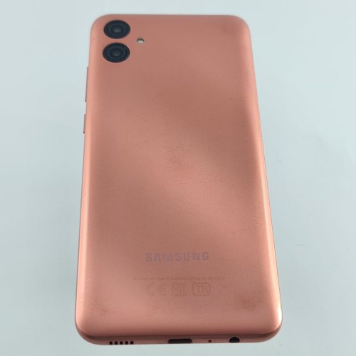 Смартфон Samsung Galaxy A04e 32 GB Copper USED **