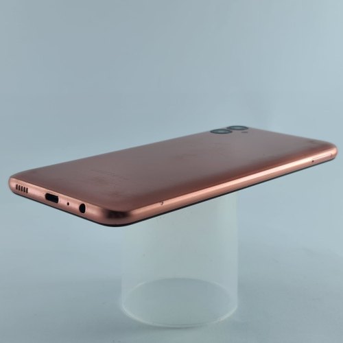 Смартфон Samsung Galaxy A04e 32 GB Copper USED **