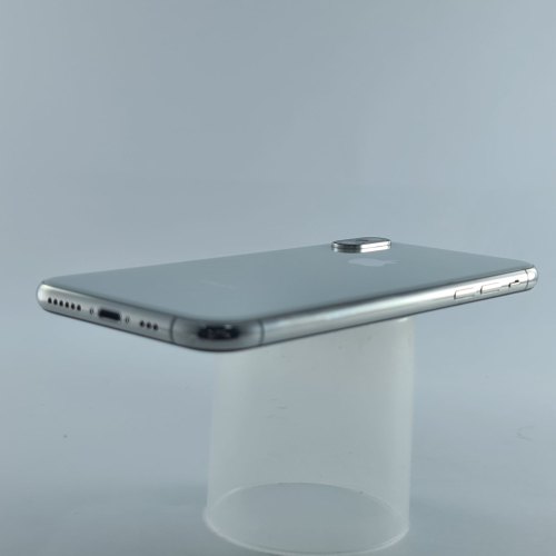 Смартфон Apple iPhone Xs 64 GB Silver USED **