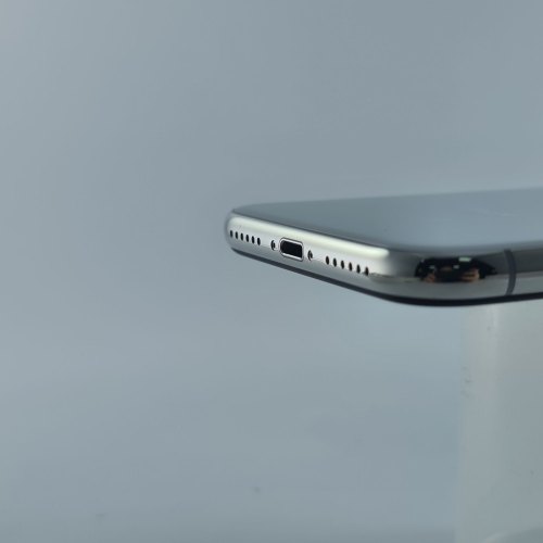 Смартфон Apple iPhone X 64 GB Silver USED **