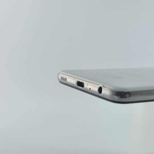 Смартфон Samsung Galaxy A52 (A525F) 128Gb White (SM-A525FZWDSEK) USED **