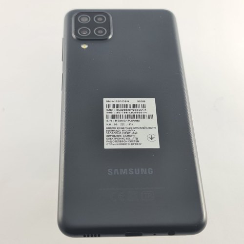 Смартфон Samsung Galaxy A12 32 GB Black USED **