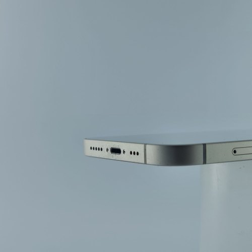 Смартфон Apple iPhone 13 256 GB Starlight USED **