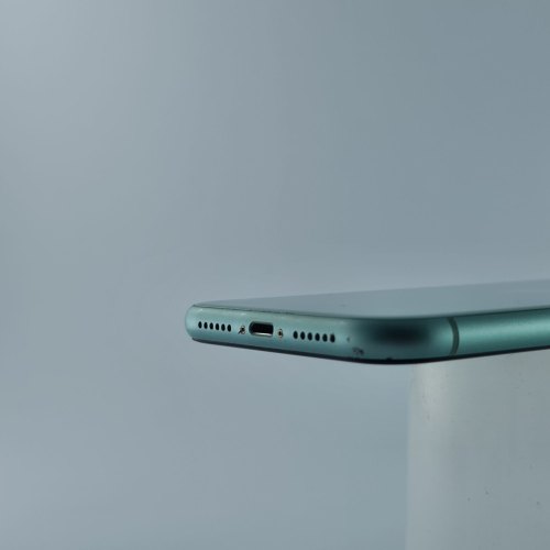 Смартфон Apple iPhone 11 128 GB Green USED **