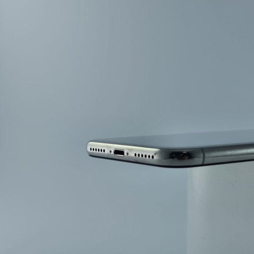 Смартфон Apple iPhone X 64 GB Silver USED **