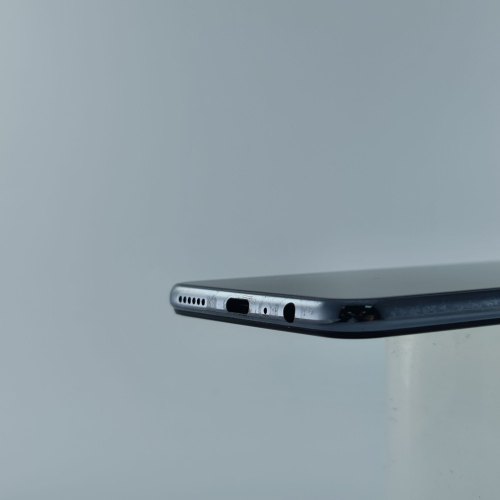 Смартфон Vivo V21E 8/128Gb Roman Black USED **