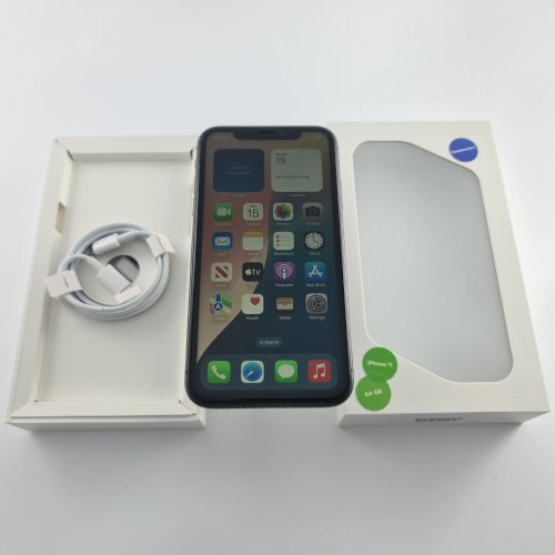 Смартфон Apple iPhone 11 64 GB Black USED **