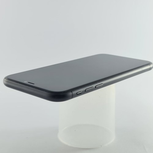 Смартфон Apple iPhone 11 64 GB Black USED **