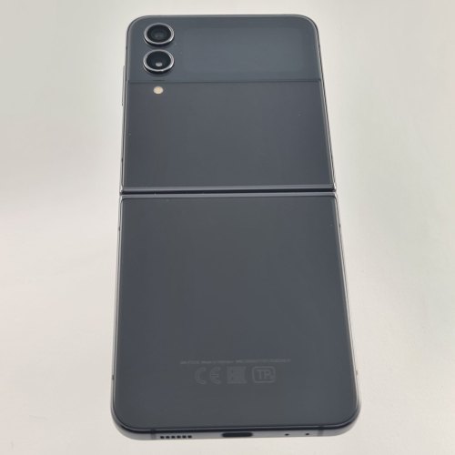 Смартфон Samsung Galaxy Flip 4 (F721B) 128Gb Graphite (SM-F721BZAGSEK) USED **