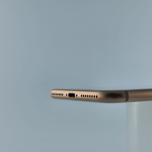 Смартфон APPLE iPhone 8 Plus 64GB Gold USED **