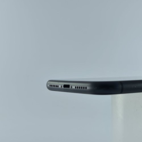 Смартфон iPhone 11 64GB Black, Model A2221 USED **