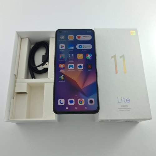 Смартфон Xiaomi Mi 11 Lite 6/128Gb Boba Black USED **
