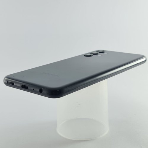 Смартфон Samsung Galaxy A13 64 GB Black USED **