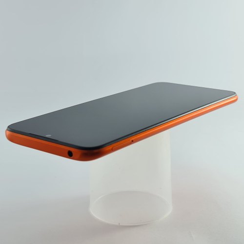 Смартфон Xiaomi Redmi 9C 32 GB Sunrise Orange USED **