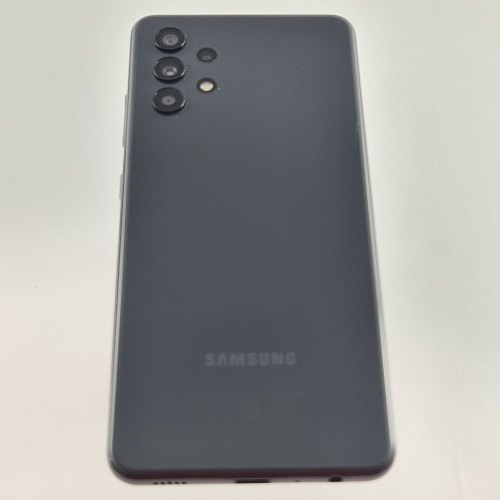 Смартфон Samsung Galaxy A32 64 GB Black USED **