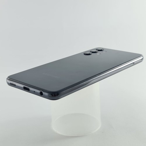Смартфон Samsung Galaxy A32 64 GB Black USED **