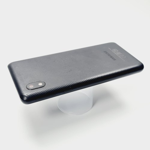 Смартфон Samsung Galaxy A01 16 GB Black USED **
