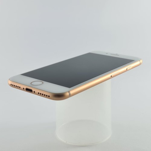Смартфон Apple iPhone 8 64 GB Gold USED **