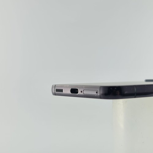 Смартфон Samsung Galaxy S22 (S901B) 128Gb Phantom Black (SM-S901BZKDSEK) USED **