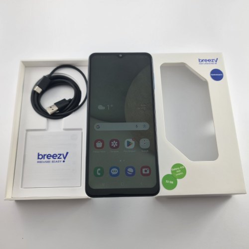 Смартфон Samsung Galaxy A12 32 GB Blue USED **