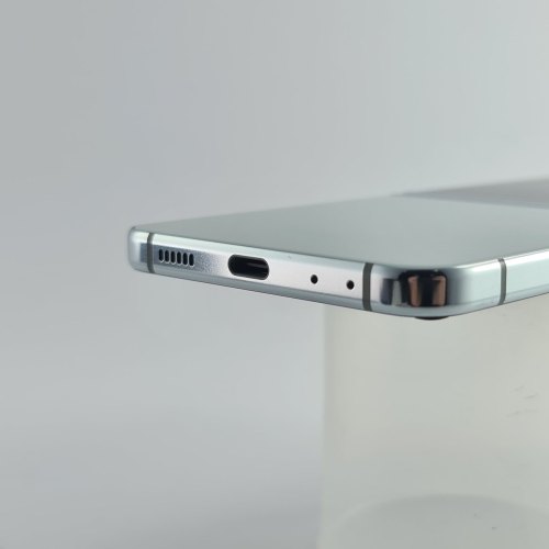 Смартфон Samsung Galaxy Z Flip 5 256 GB Light Green USED **