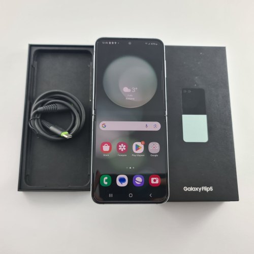 Смартфон Samsung Galaxy Z Flip 5 256 GB Light Green USED **