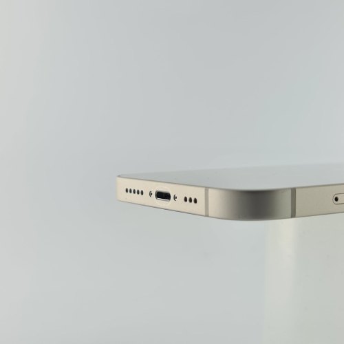 Смартфон Apple iPhone 13 128 GB Starlight USED **