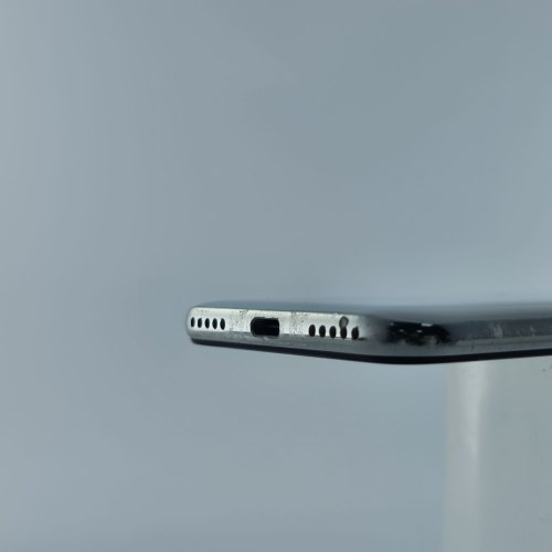 Смартфон Xiaomi Mi A3 4/128Gb White USED **