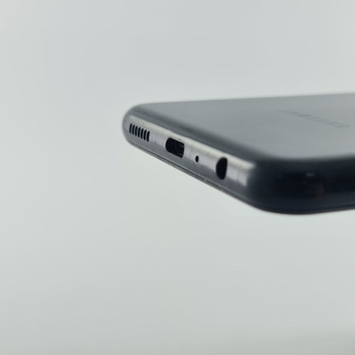 Смартфон Samsung Galaxy A04 (A045F) 64Gb Black (SM-A045FZKGSEK) USED **