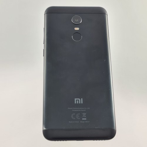 Смартфон Xiaomi Redmi 5 Plus 64 GB Black USED **