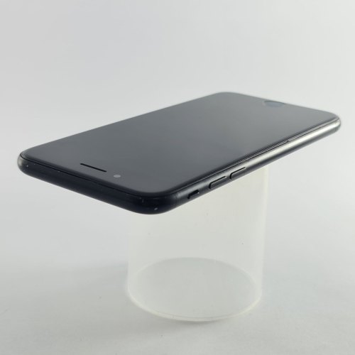 Смартфон Apple iPhone SE Gen.2 64 GB Black USED **