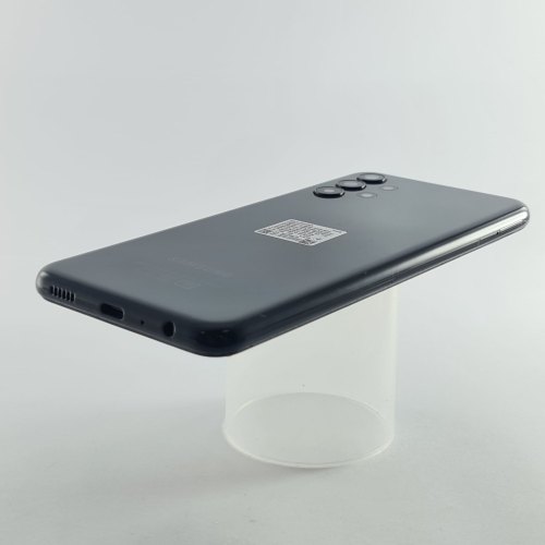 Смартфон Samsung Galaxy A13 (A135F) 64Gb Black (SM-A135FZKVSEK) USED **