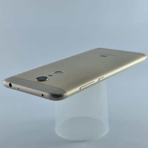 Смартфон Xiaomi Redmi 5 Plus 32 GB Gold USED **