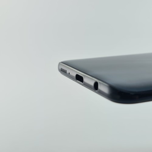 Смартфон Samsung Galaxy A30 32 GB Black USED **