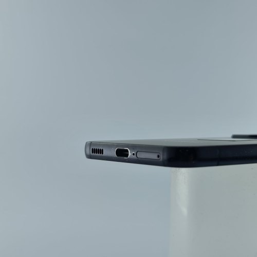 Смартфон Samsung Galaxy S22 (S901B) 128Gb Phantom Black (SM-S901BZKDSEK) USED **