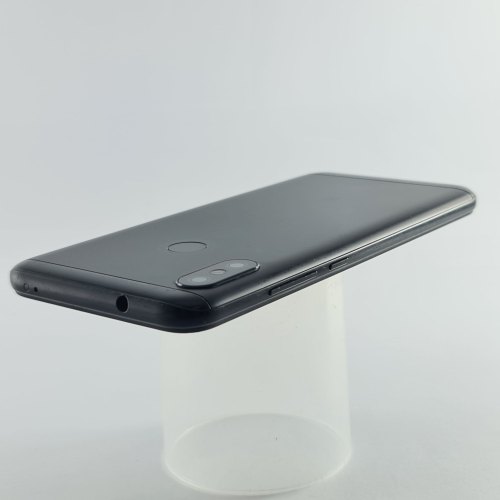 Смартфон Xiaomi Mi A2 lite 3/32Gb Black USED **